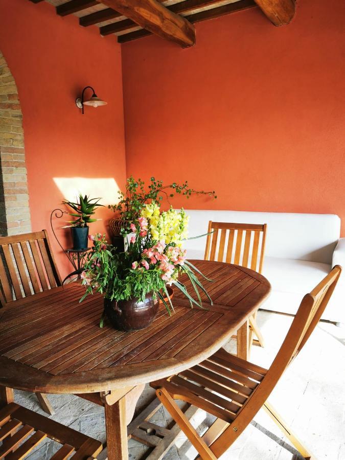 Bed and Breakfast La Casa Dei Tigli Cannara Exterior foto