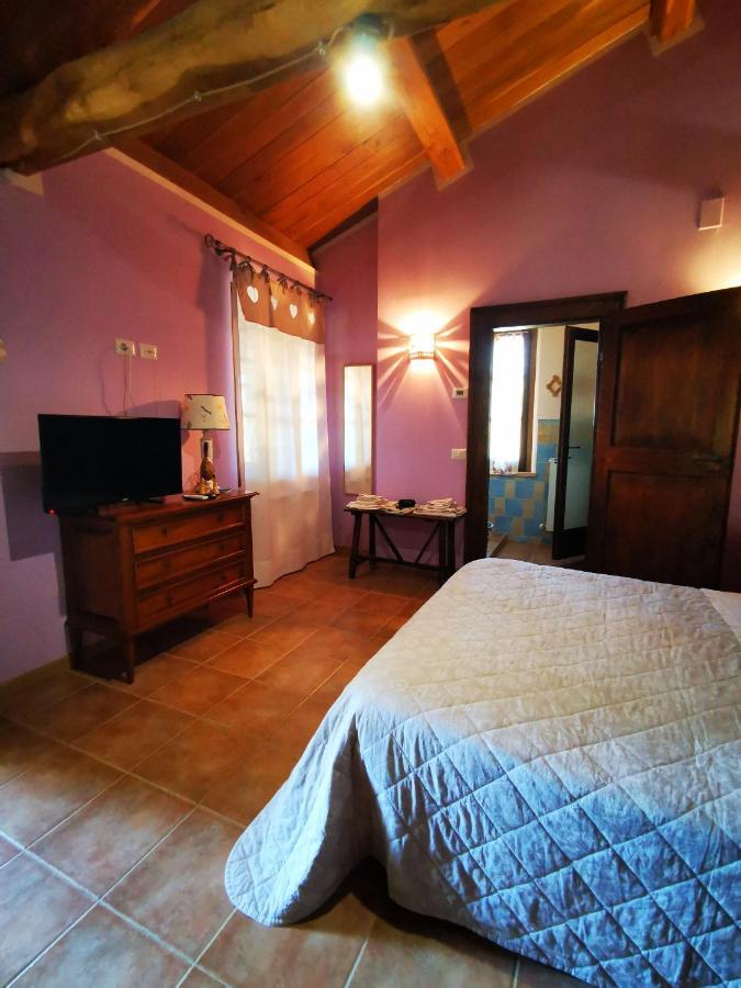 Bed and Breakfast La Casa Dei Tigli Cannara Exterior foto