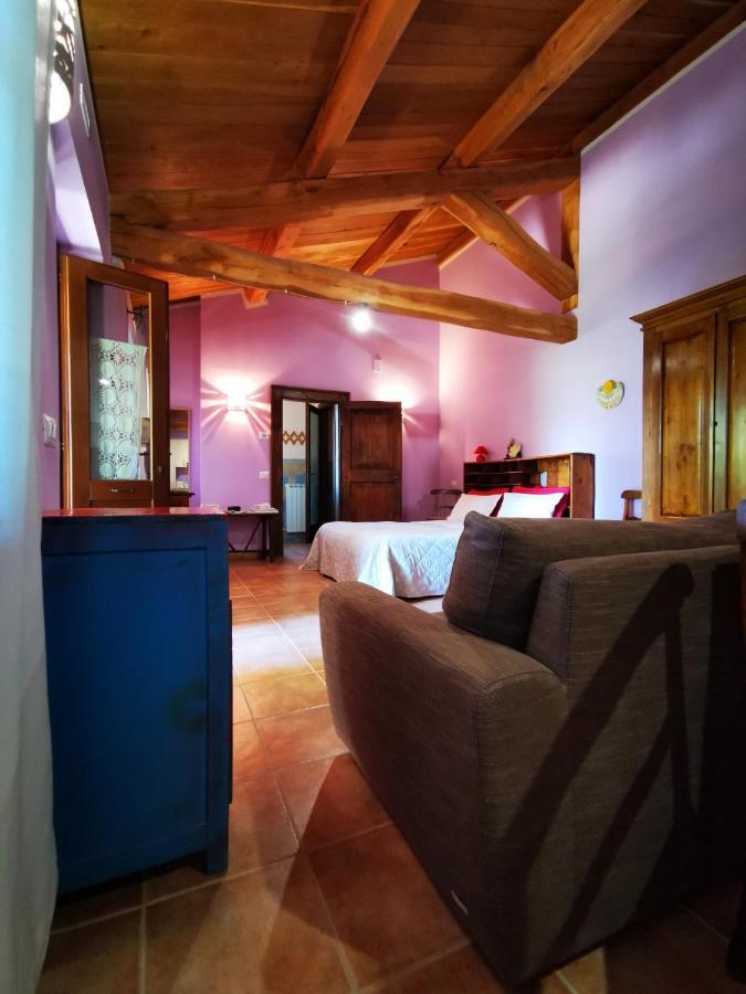 Bed and Breakfast La Casa Dei Tigli Cannara Exterior foto