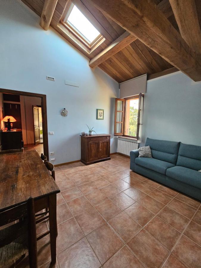 Bed and Breakfast La Casa Dei Tigli Cannara Exterior foto